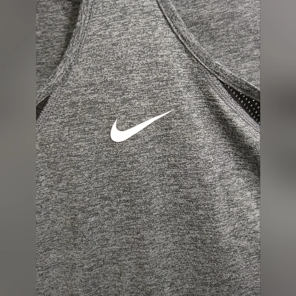 Nike‎ Women's Gray Tank Top